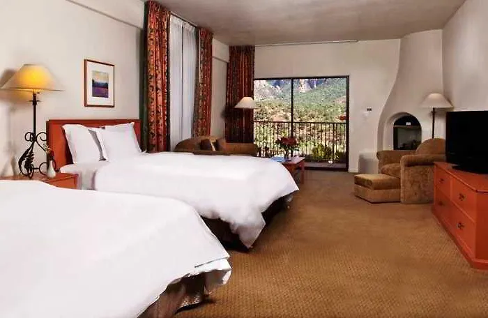 The Cliffs Hotel